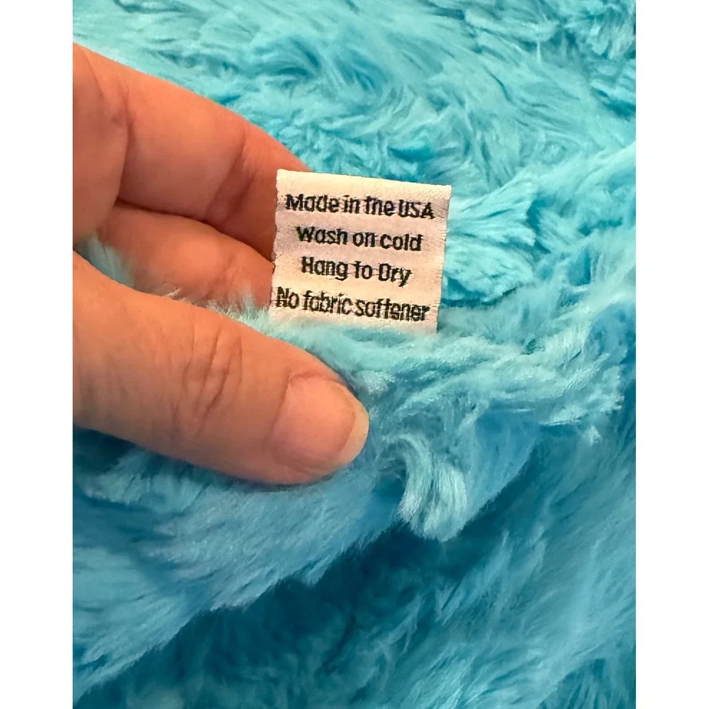 Sew Sweet Minky Designs 70x57 Large Blanket Turquoise Blue Plush Textured NEW